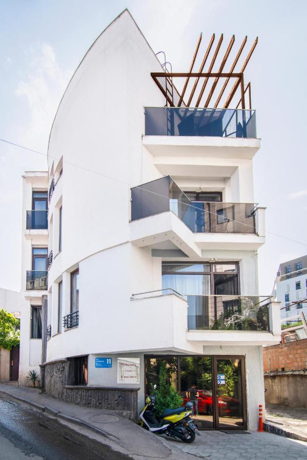 Hotel Elesa Wera Tiflis Exterior foto